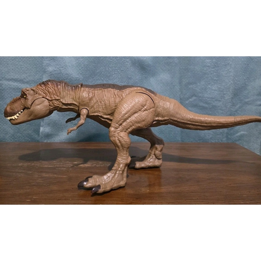 JURASSIC WORLD LEGACY COLLECTION EXTREME CHOMPING TYRANNOSAURUS REX T-TEX 19"